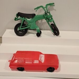 Vintage Oldsmobile Station Wagon and Motorcycle Processed Plastic Set